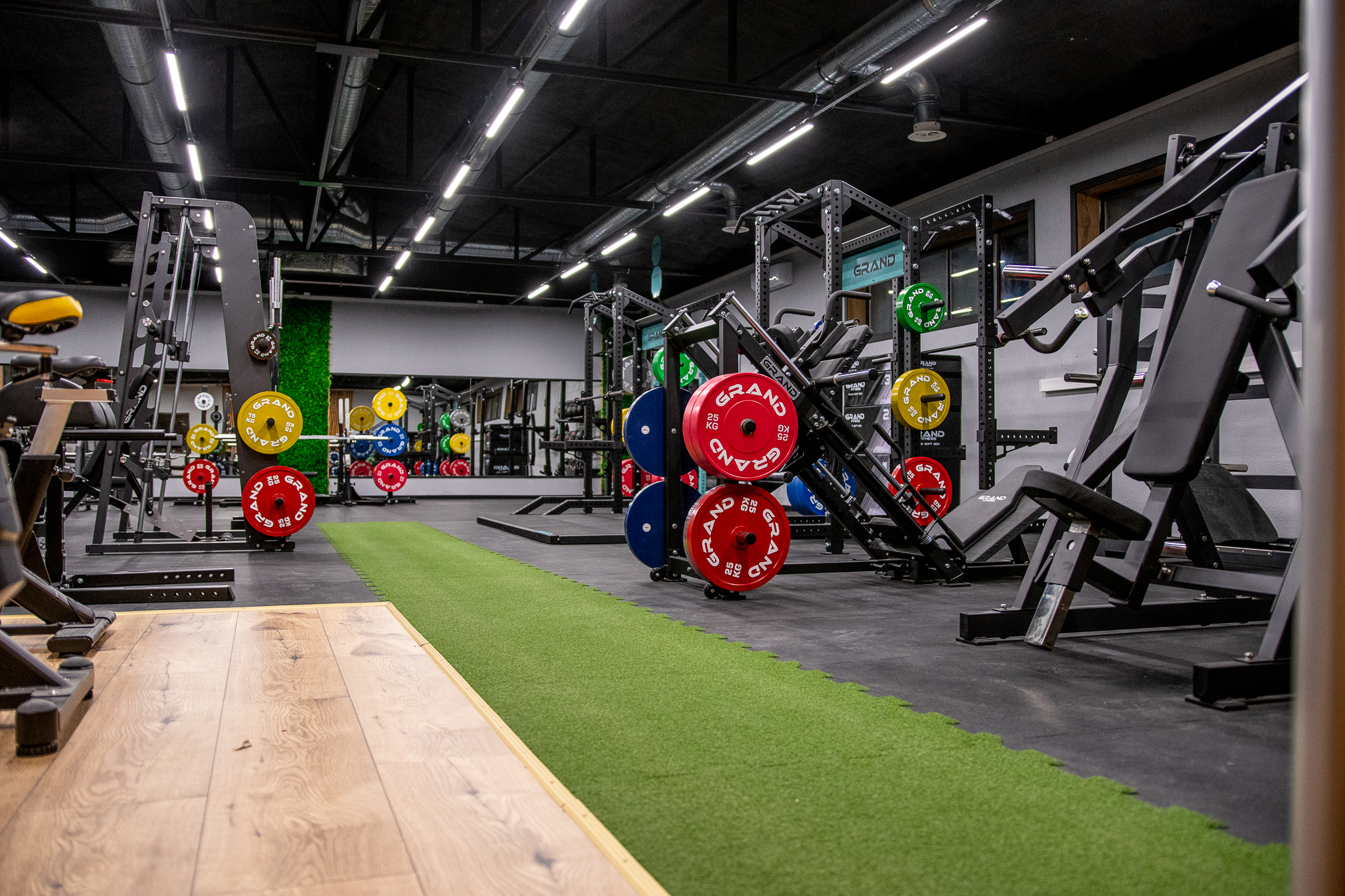 Bengaj Fitness – strefa wolnych ciężarów