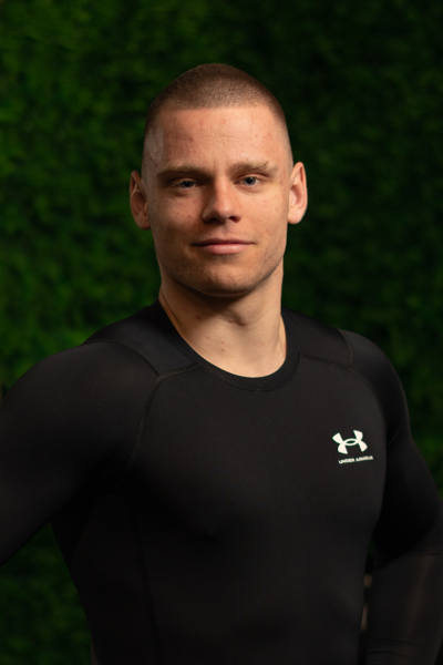 Trener Konrad – Bengaj Fitness